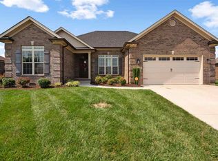 526 McCoy Place Dr, Bowling Green, KY 42104