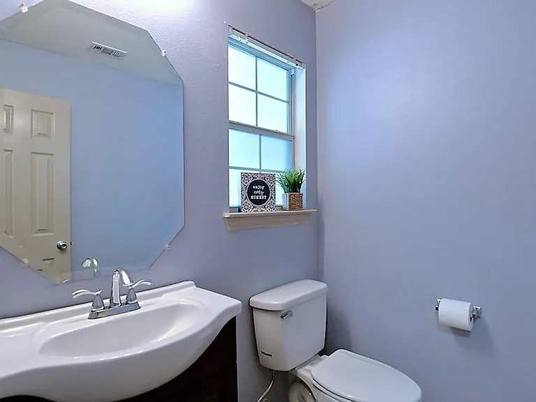 12649 Bay Ave — Photo 28