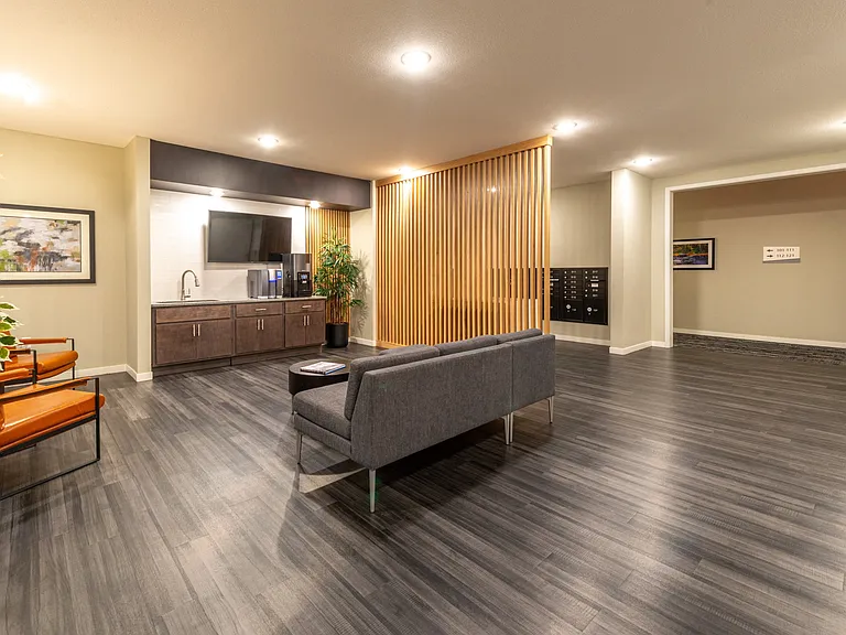 Rush Creek Apartments — Photo 31