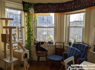 98 Queensberry St #2F, Boston, MA 02215