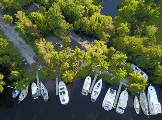 165 SW Kanner Hwy, Stuart, FL 34997