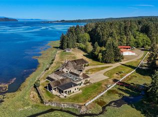 340 Berray Rd, Comox Valley, BC V0R1W0