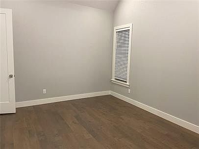 4th image of 3511 SW Daybreak Blvd