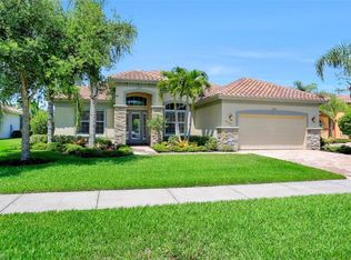 9758 Nickel Ridge Cir, Naples, FL 34120