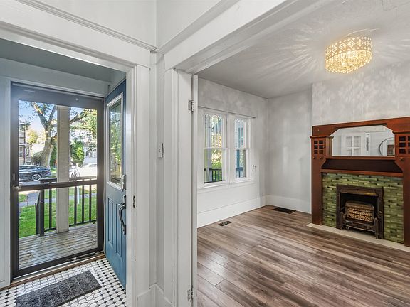 2nd image of 10647 125th St NW