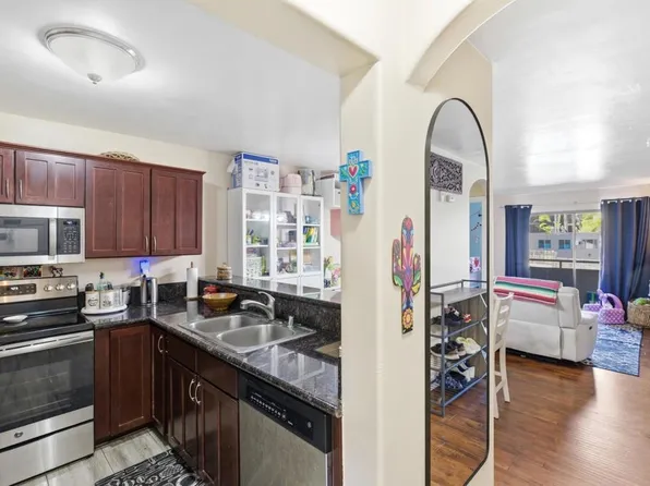 4540 60th St Unit 203, San Diego, CA 92115