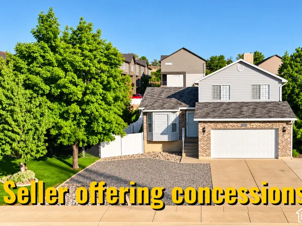 4180 Lily Dr, Roy, UT 84067