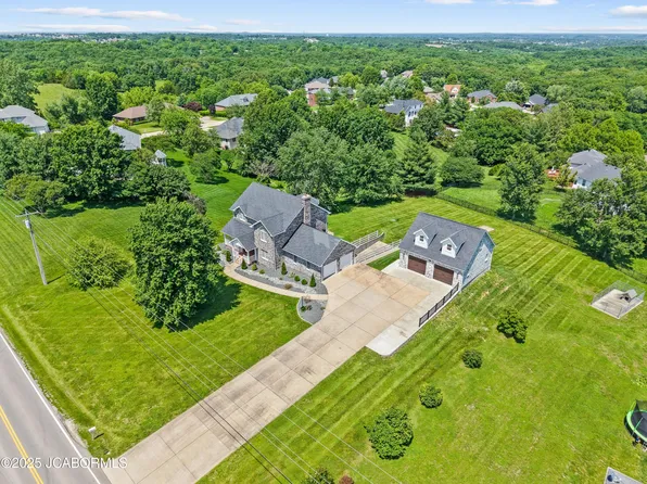 3306 Rock Ridge Rd, Jefferson City, MO 65109