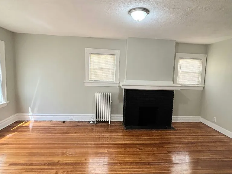 148-150 Norwood St #1A — Photo 8