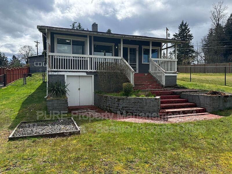 1st image of 851 173rd St S