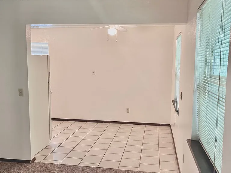 312 Falcon Ct — Photo 19