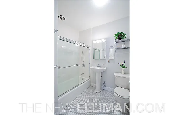 Sold by Douglas Elliman | media 16