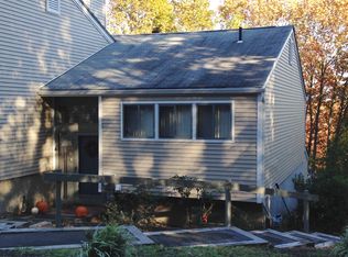 48 Shepard Ave, Hamden, CT 06514