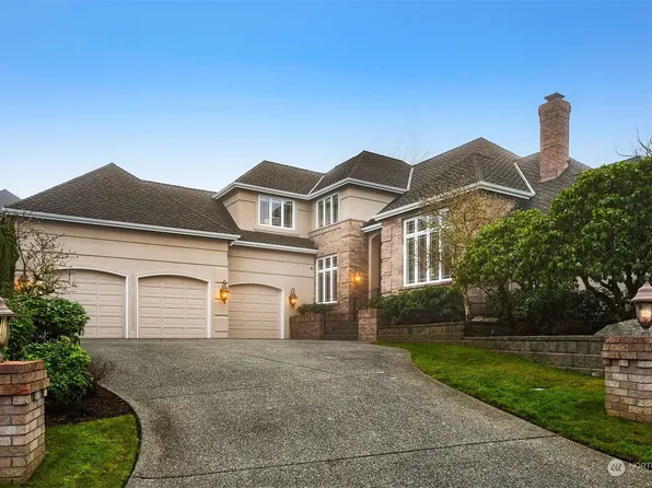 18301 NW Marseille Court, Issaquah, WA 98027