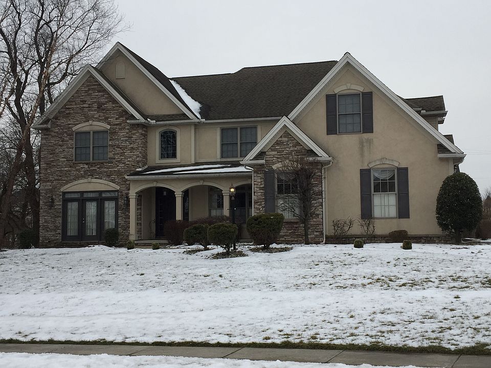 2nd image of 2060 Powderhorn Rd
