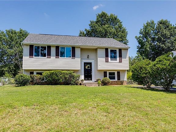2nd image of 7501 Orchardhill Dr