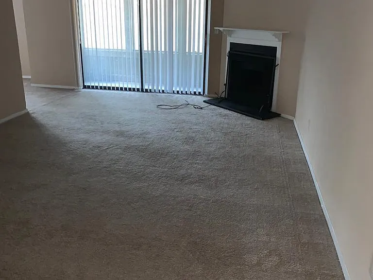 122 Seasons Pkwy — Photo 6
