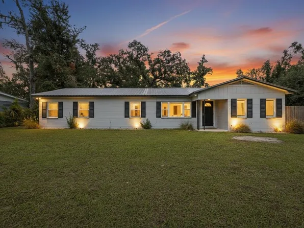 1012 S Orange St, Perry, FL 32348