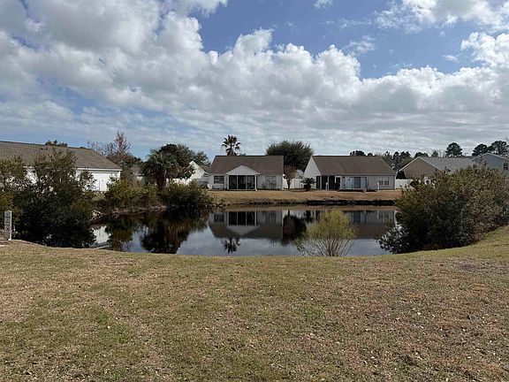 2nd image of 900 Silvercrest Dr.