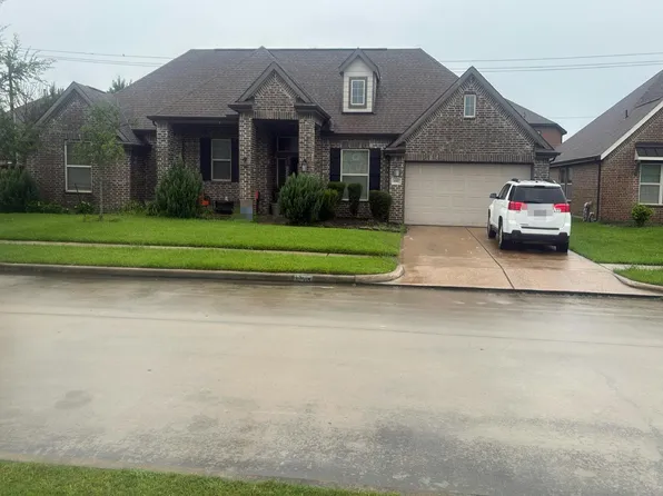 6911 Vista Ledge Dr, Baytown, TX 77521