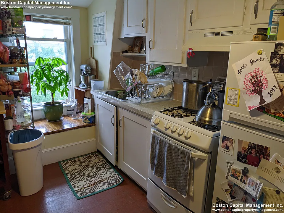 464 Highland Ave