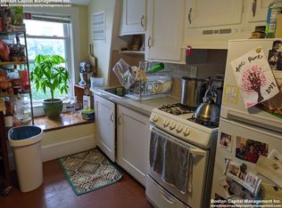 464 Highland Ave APT 8, Malden, MA 02148