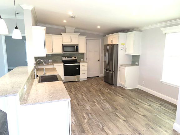 2nd image of 5655 Big Cypress Dr #818