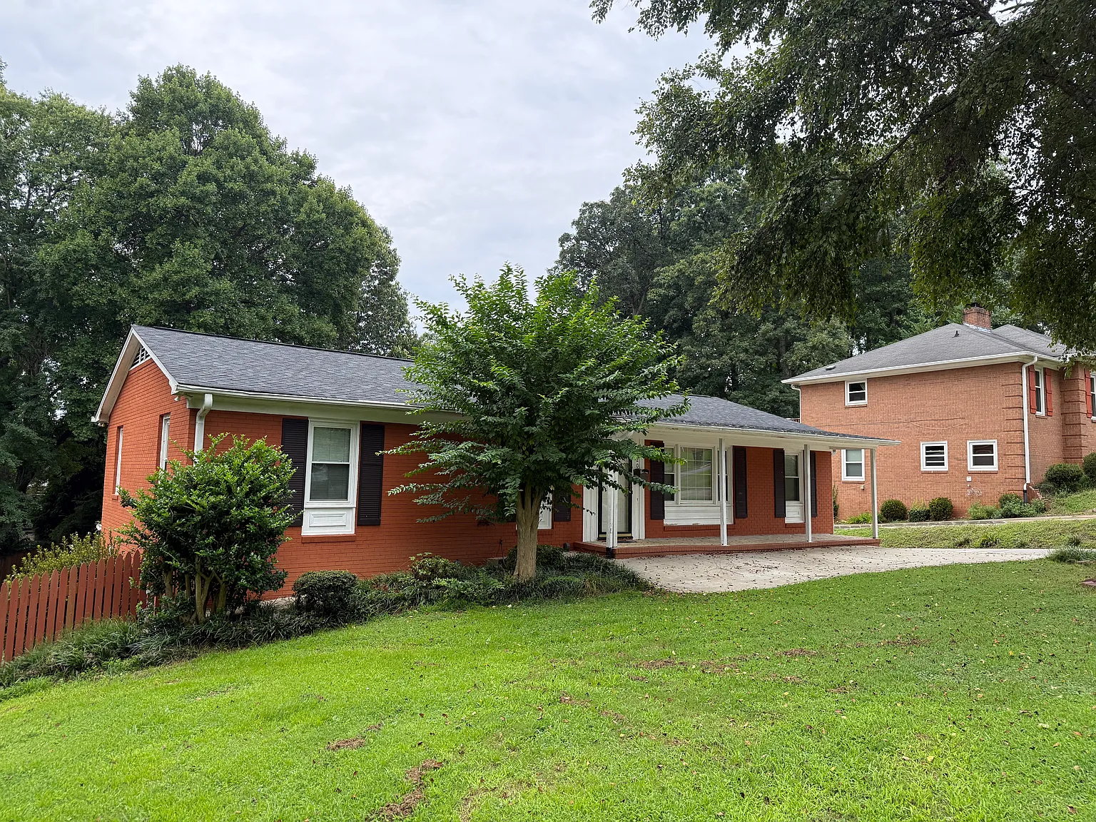 3 bed, 1734 sqft, $2,100 — Photo 3