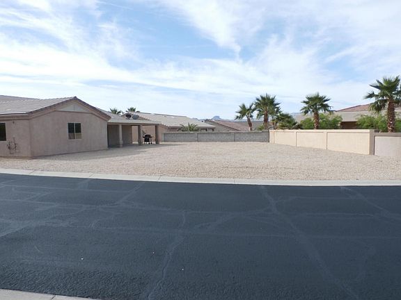 5th image of 1063 Montrose Dr