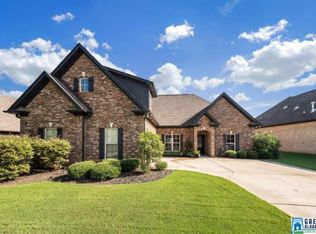 252 Strathaven Ln, Pelham, AL 35124