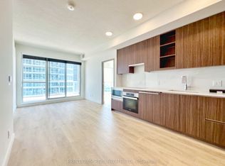 27 McMahon Dr #2501-C15, Toronto, ON M2K 0J2