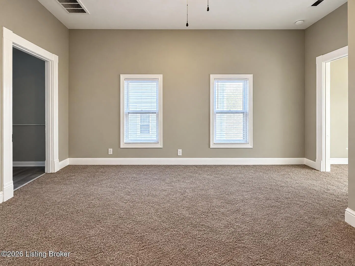 2 bed, 1.0 bath, 750 sqft, $1,000 — Photo 3