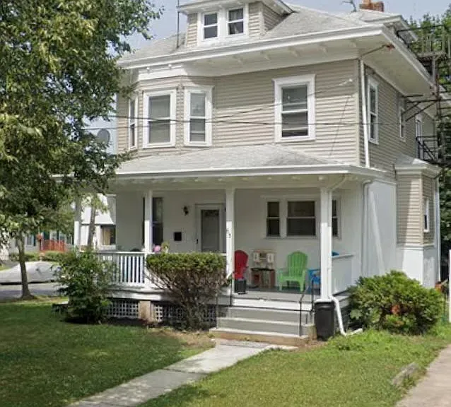 65 Beechwood Ave — Photo 1