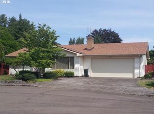 1930 NW Fir St, McMinnville, OR 97128