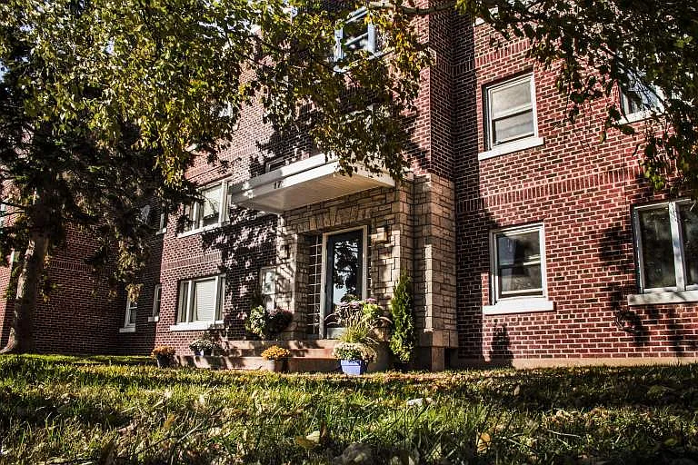 1731 Moodie St E #BACHELOR — Photo 17