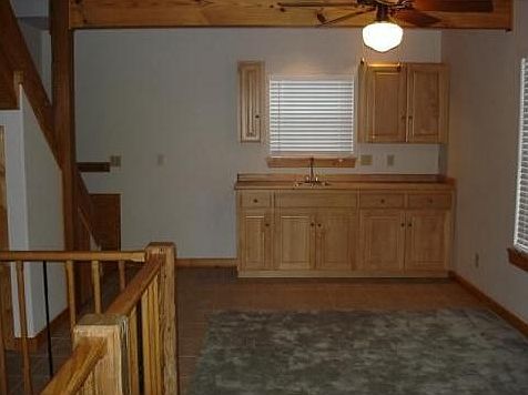 4th image of 106 Mistyglen Cv
