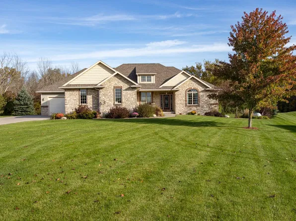 W2244 Secluded Ct, Kaukauna, WI 54130