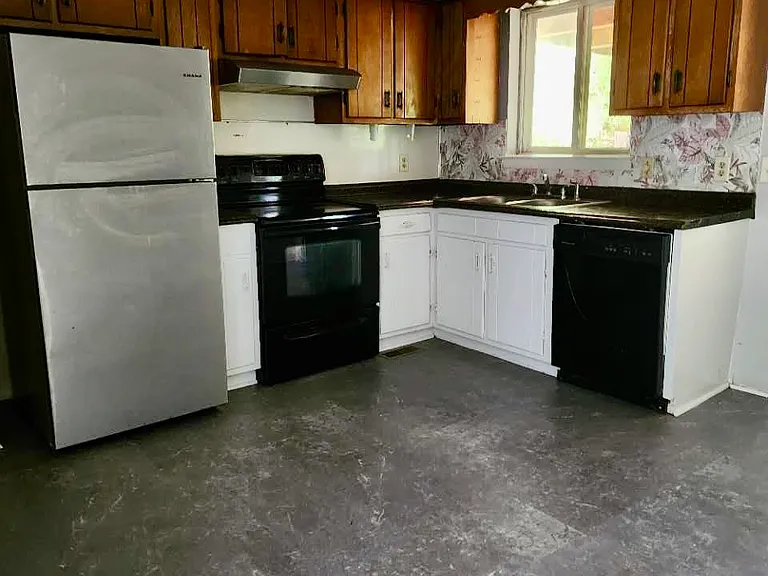 5702 Wilder Rd #A — Photo 7