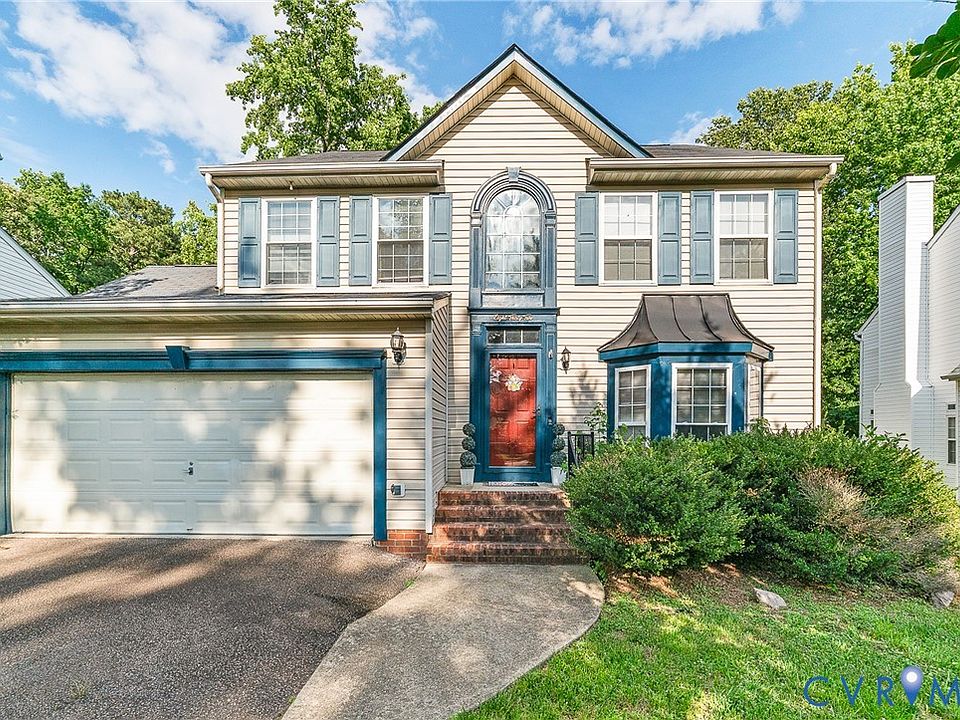 1st image of 832 Maplegrove Dr