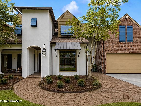 3rd image of 607 River Oak Cir