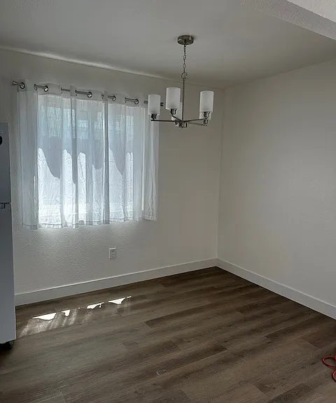 3405 Marlborough Ave — Photo 5