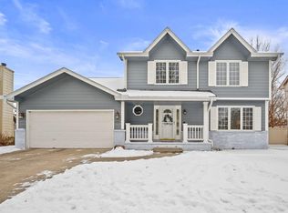 4926 Crestmoor Dr, Des Moines, IA 50310