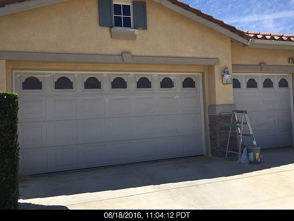 5th image of 16409 Los Coyotes St