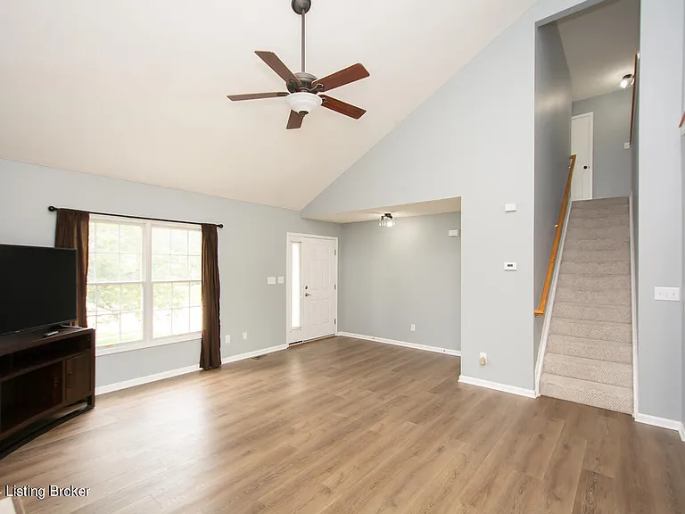 6702 Shallow Rock Dr — Photo 10
