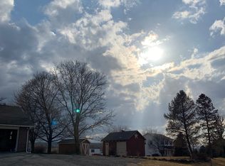 6856 Loy Rd, New Tripoli, PA 18066