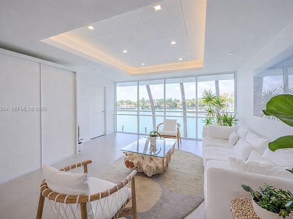4th image of 5900 Collins Ave APT 1405