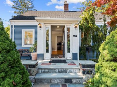 28 Lynmot Road, Hamden, CT, 06514
