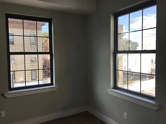 Rented by Brooklyn Group | media 8