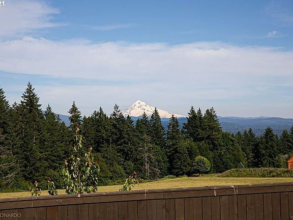 5th image of 1472 NW Rolling Hills Dr