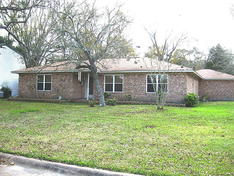 1st image of 8713 Acorn Ln